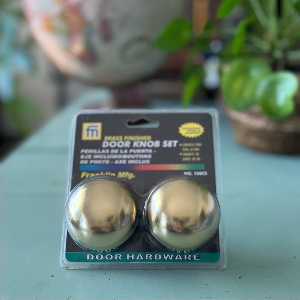 Brass Door knob set NWT